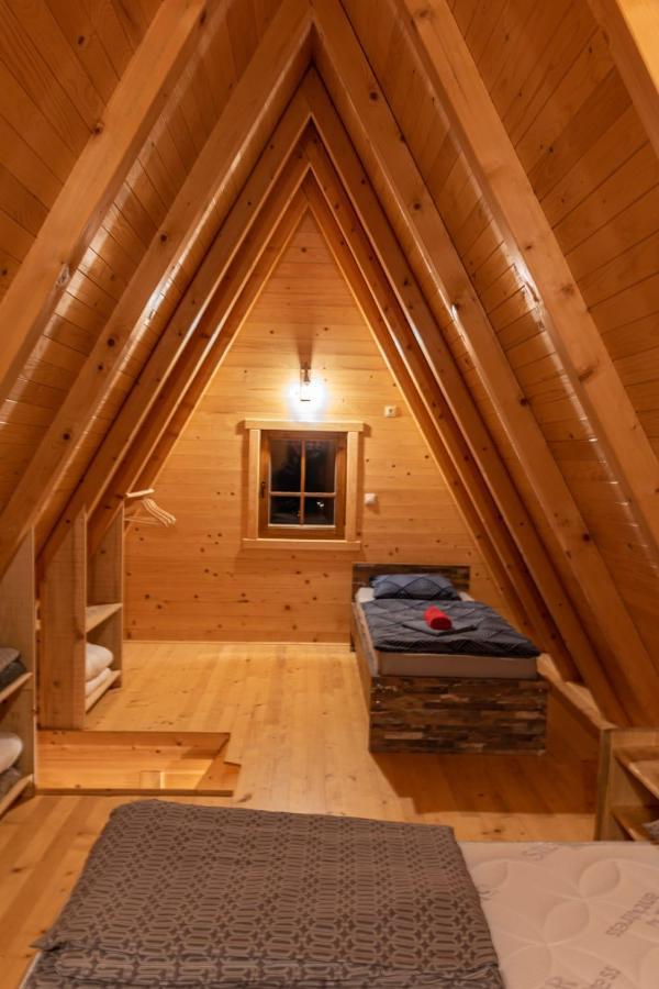 Holiday home Ranc Crna Stina